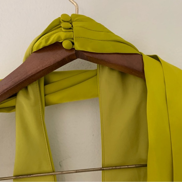 NWT Amur Dixon Dress Citrine Green Halter Pleated Sz 2 - Picture 9 of 11